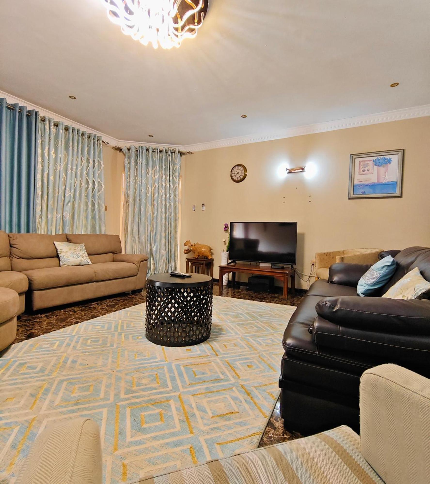 Annavilla7 Lilongwe Hotel Екстер'єр фото